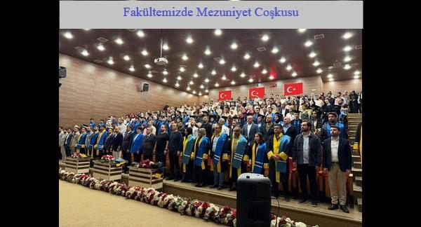 Fakültemizde Mezuniyet Çoşkusu